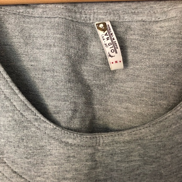 Adorable Old Navy sweatshirt! - Picture 2 of 2